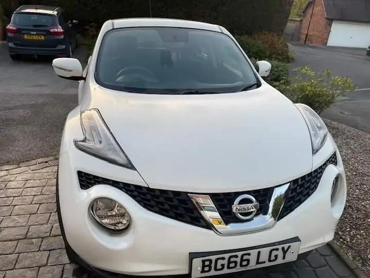 Nissan Juke 2016 photo 2
