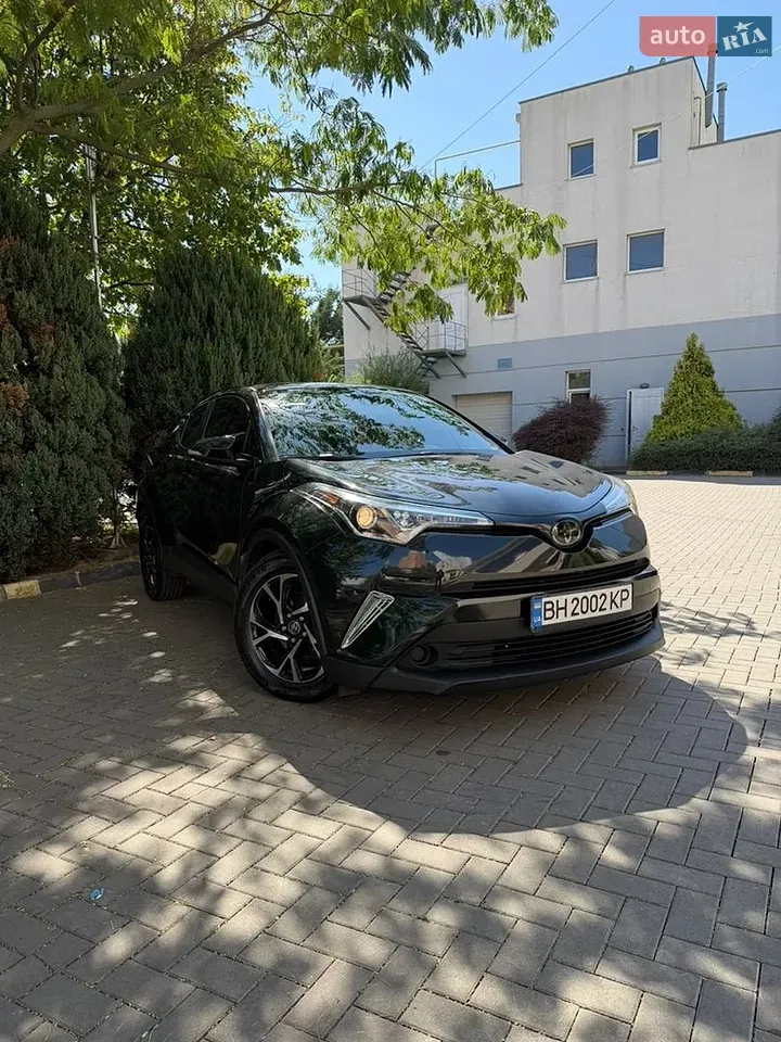 Toyota C-Hr 2019 photo 5