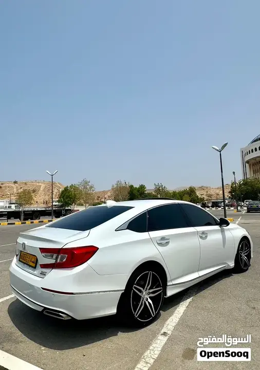 Honda Accord 2021 photo 4