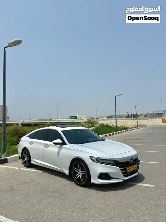 Honda Accord 2021 photo 2