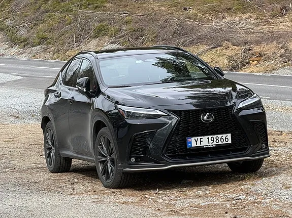 Lexus Nx450H+ 2022 photo 2