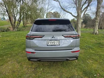 Mitsubishi Outlander 2026 photo 5