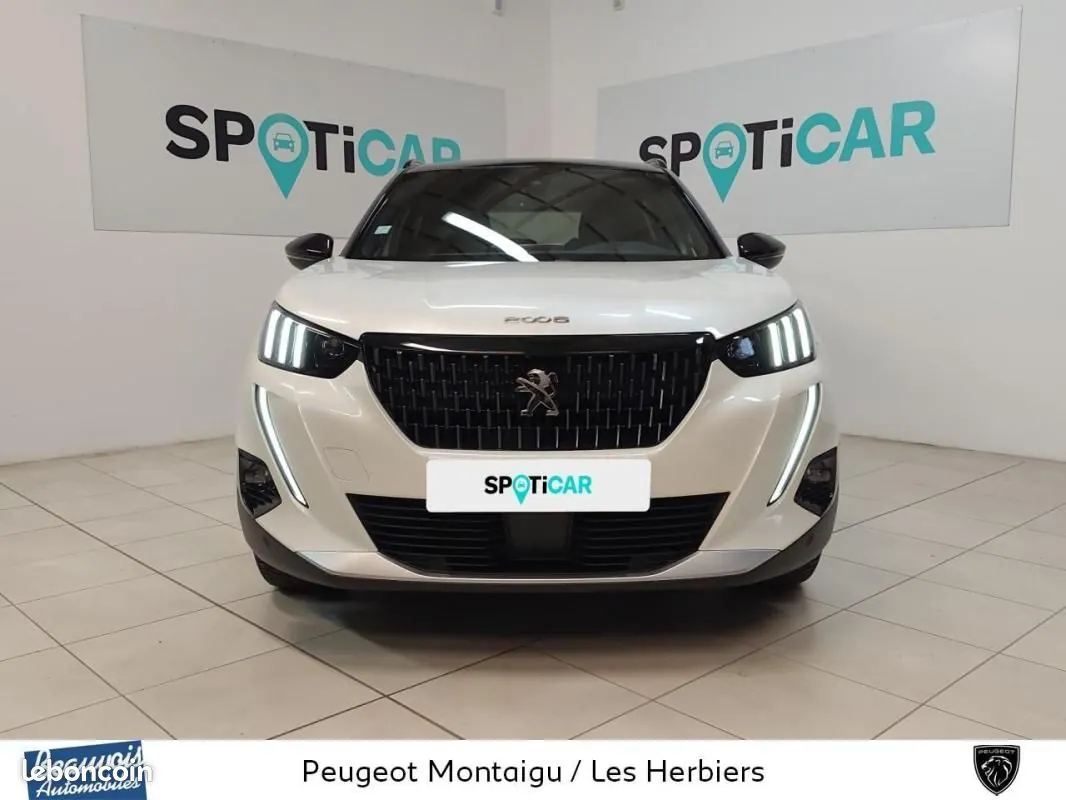 Peugeot 2008 2021 photo 2