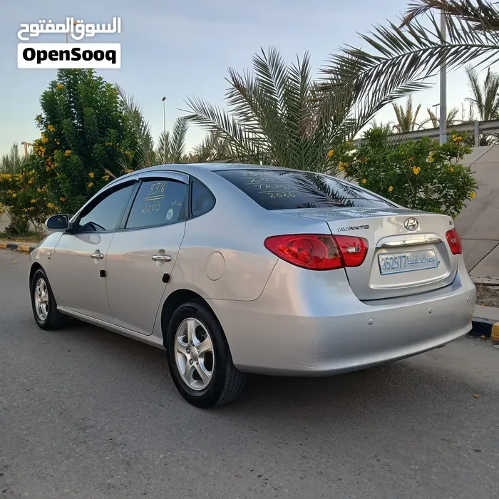 Hyundai Avante 2009 photo 4