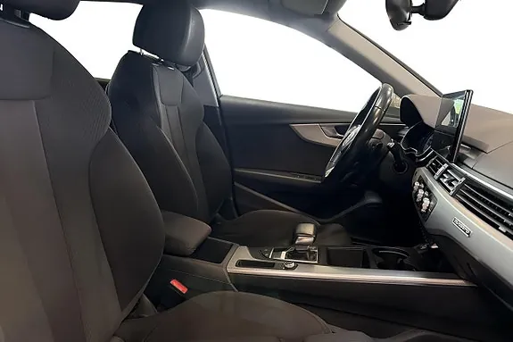 Audi A4 2021 photo 5
