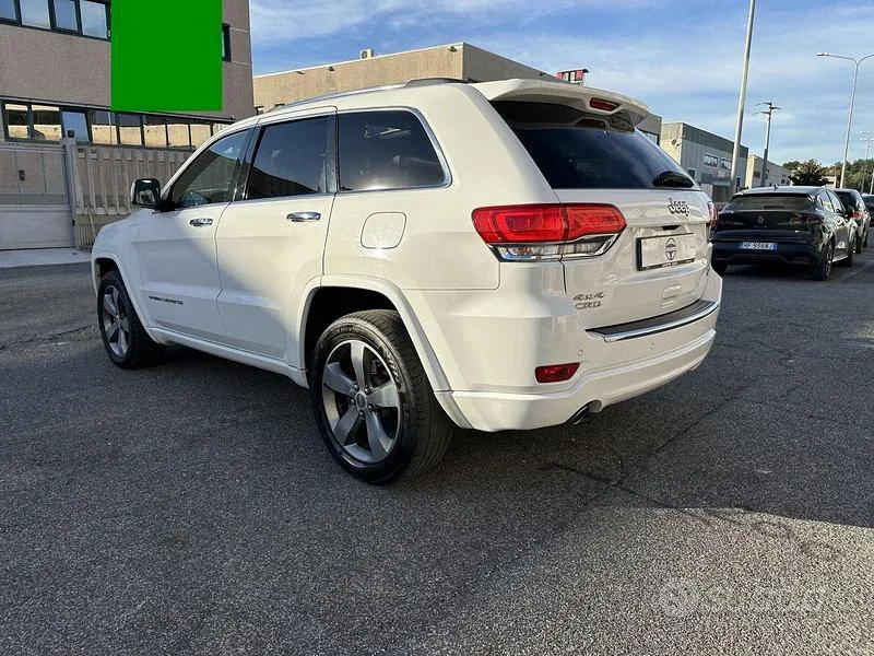 Jeep Grand Cherokee 2013 photo 4