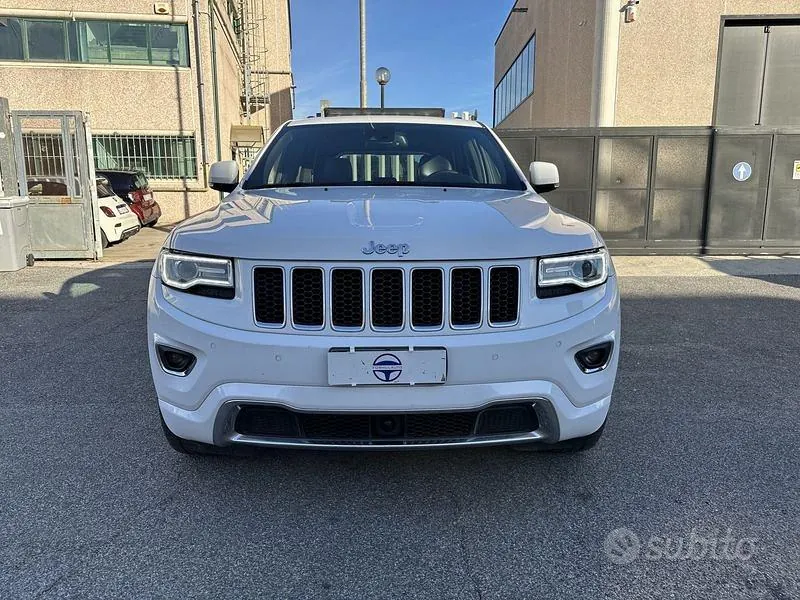 Jeep Grand Cherokee 2013 photo 2