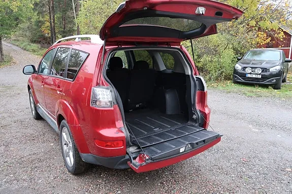 Mitsubishi Outlander 2009 photo 3