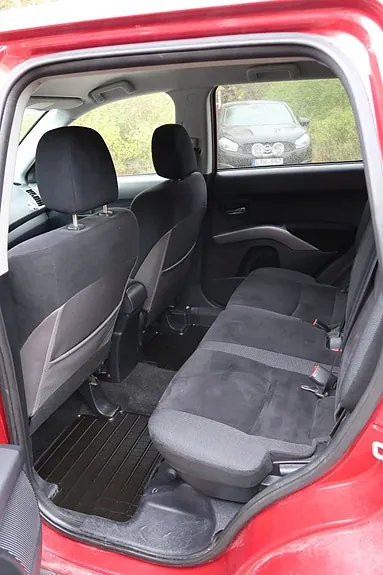 Mitsubishi Outlander 2009 photo 5