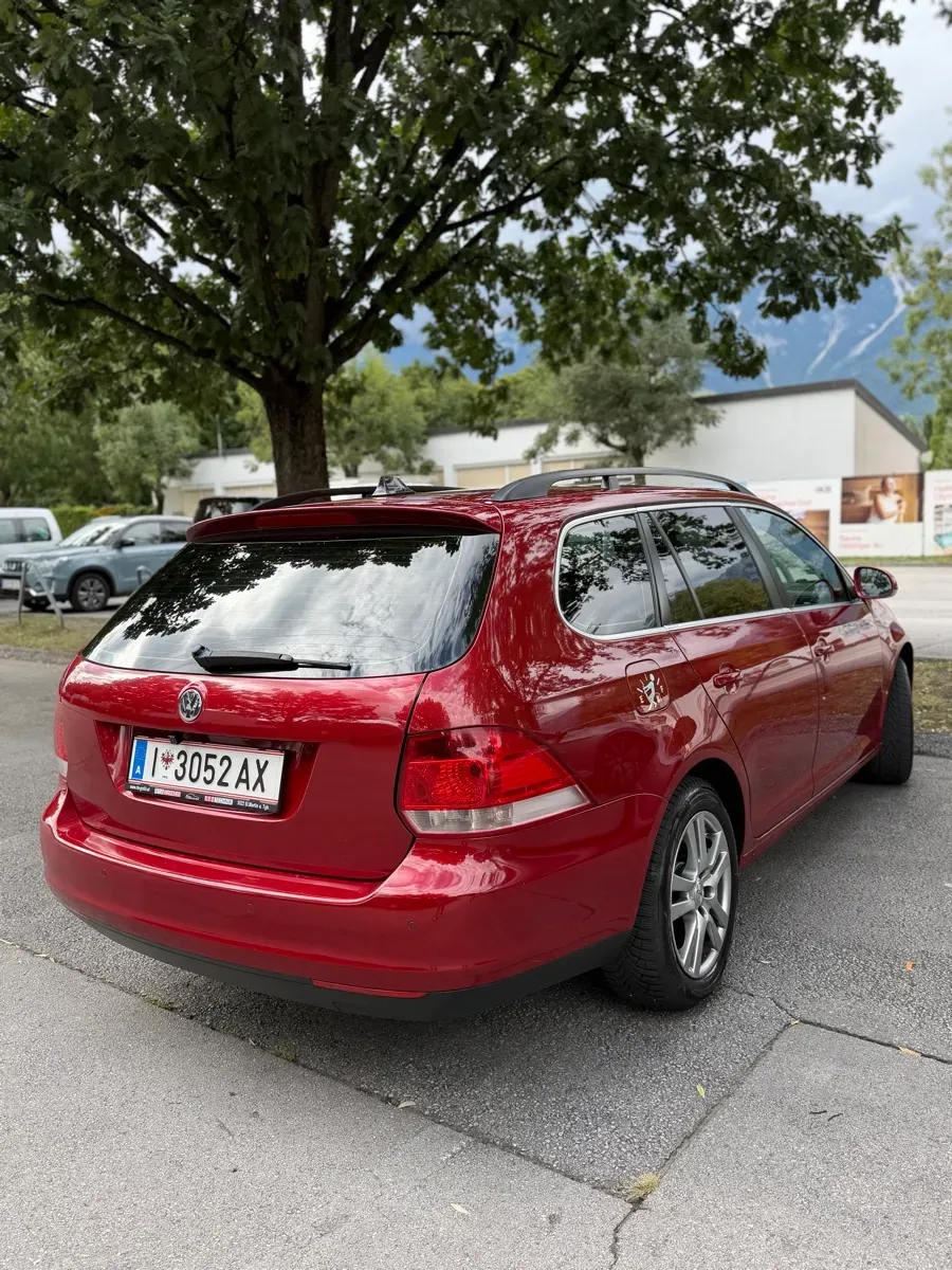 Volkswagen Golf 2009 photo 3