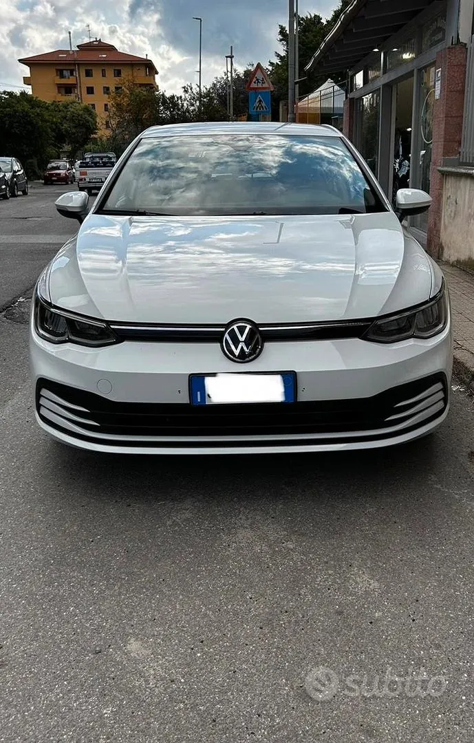 Volkswagen Golf Viii