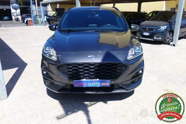 Ford Kuga 2022 photo 2