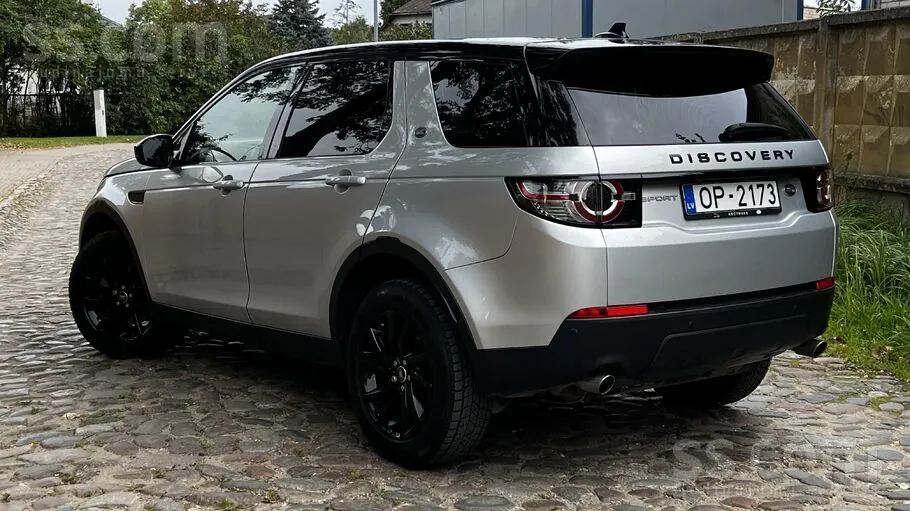 Land Rover Discovery Sport 2016 photo 4