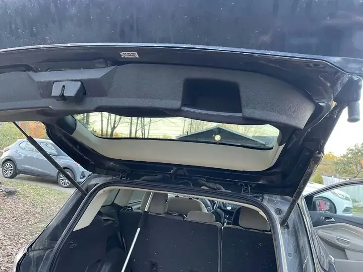 Ford Escape 2017 photo 3