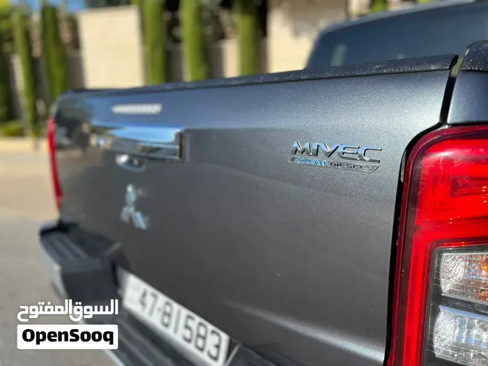 Mitsubishi L200 2022 photo 4