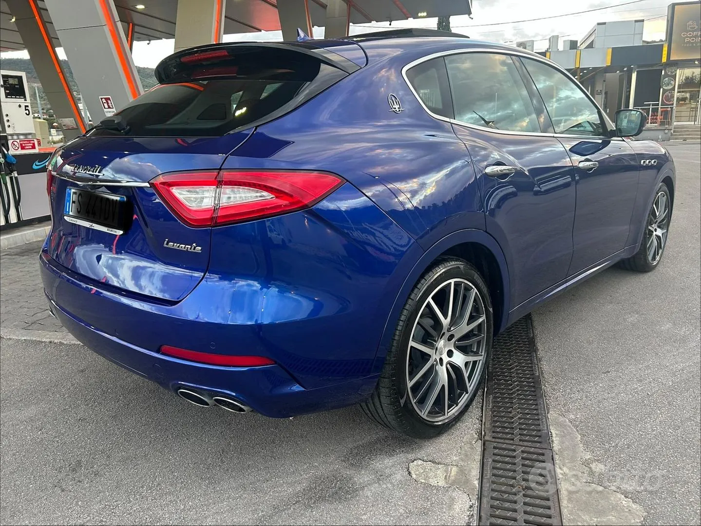 Maserati Levante 2018 photo 5