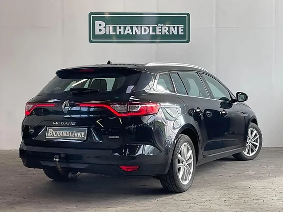 Renault Megane Iv 2017 photo 2