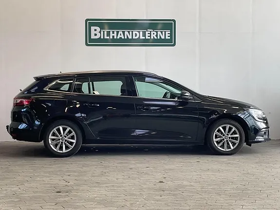 Renault Megane Iv 2017 photo 4