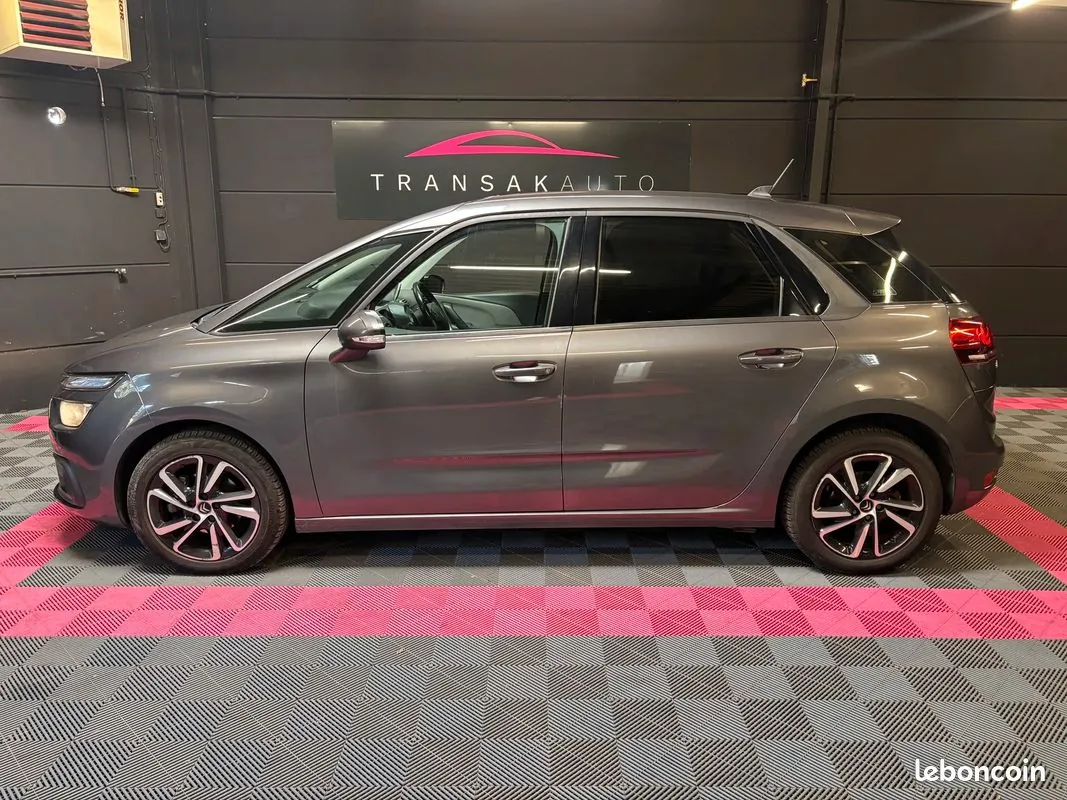 Citroen C4 Picasso 2018 photo 2
