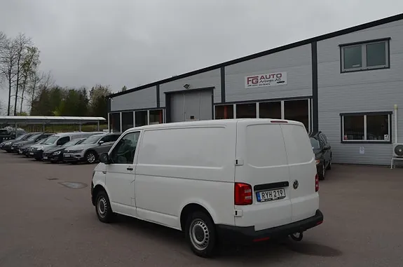 Volkswagen Transporter 2017 photo 4