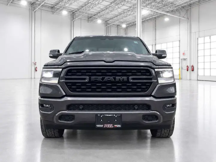 Ram 1500 2022 photo 3
