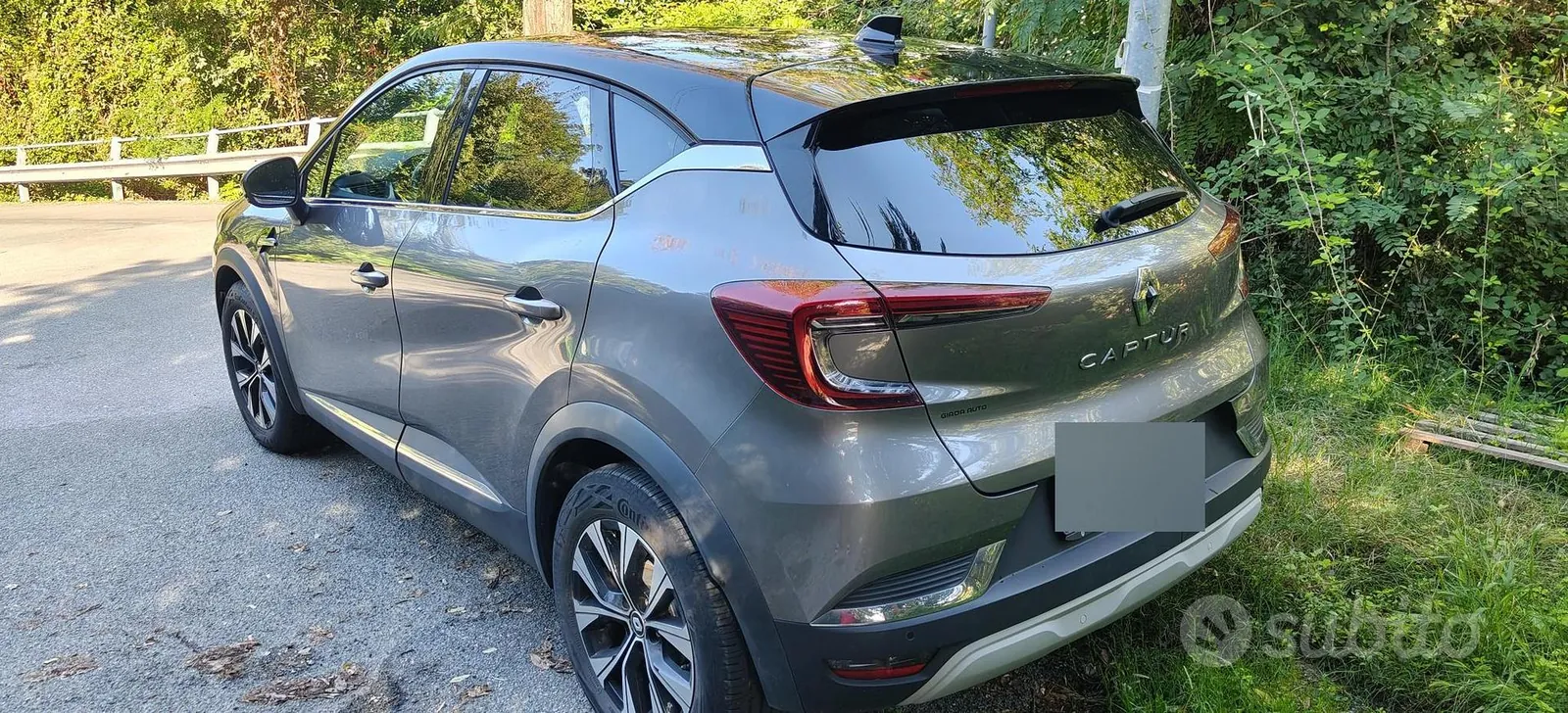Renault Captur 2023 photo 2