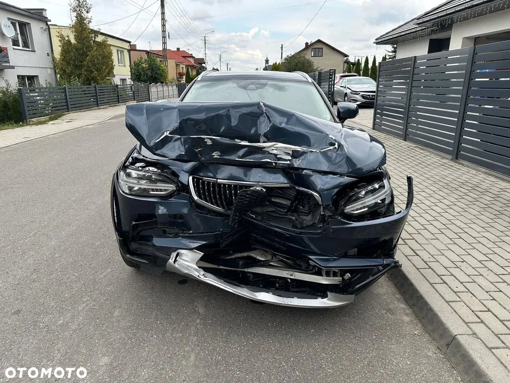 Volvo V90 Cross Country 2020 photo 2