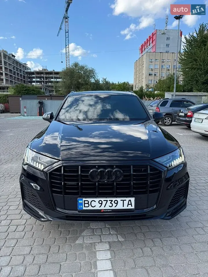 Audi Q7 2019 photo 3