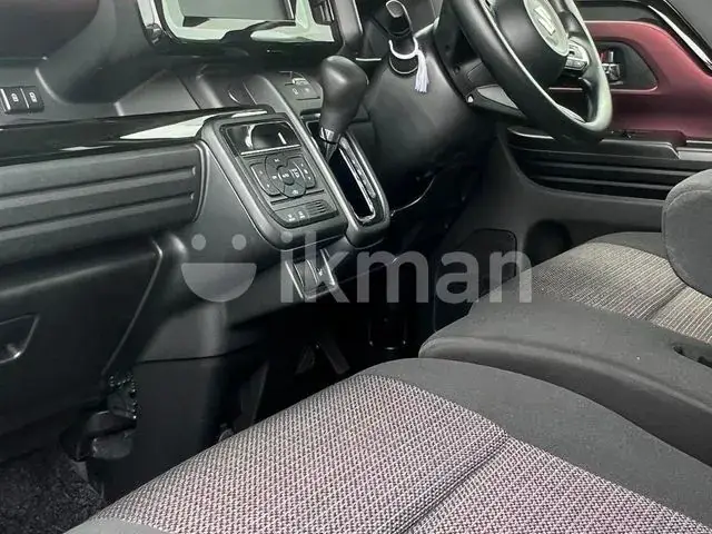 Suzuki Spacia 2025 photo 2