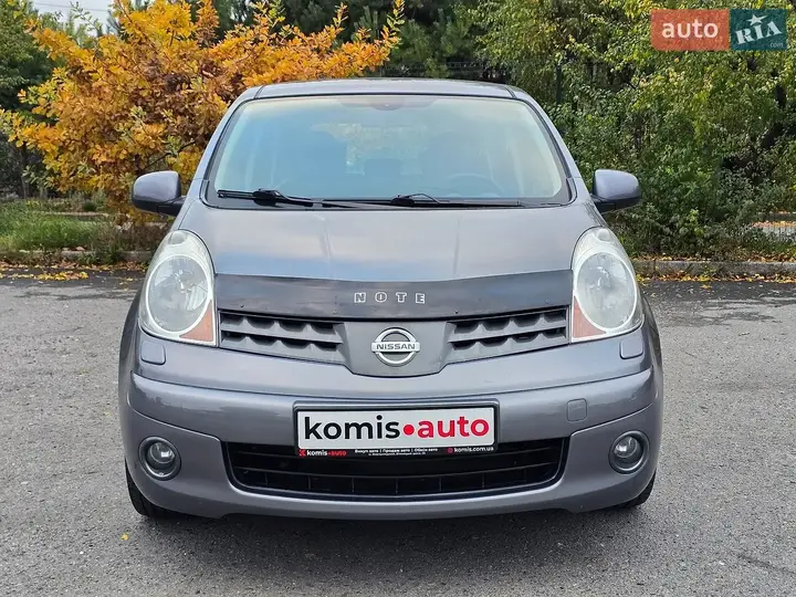 Nissan Note 2008 photo 3