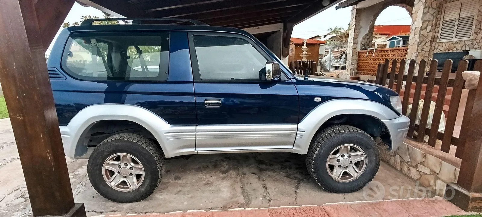 Toyota Land Cruiser 1998 photo 2
