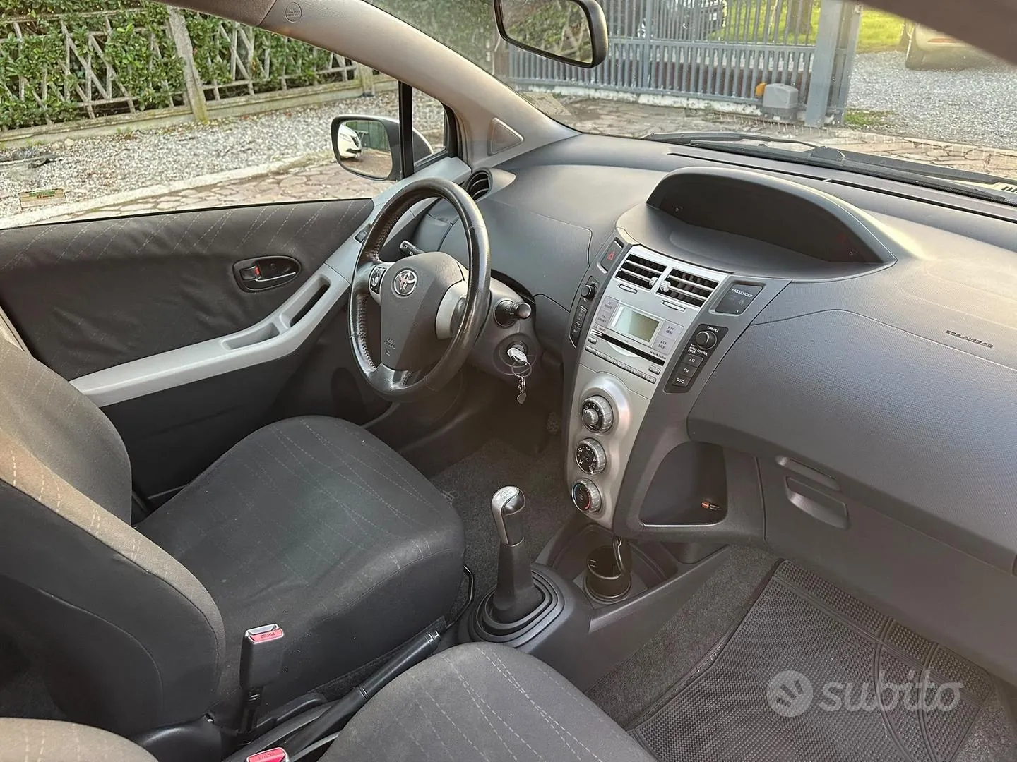 Toyota Yaris 2006 photo 5