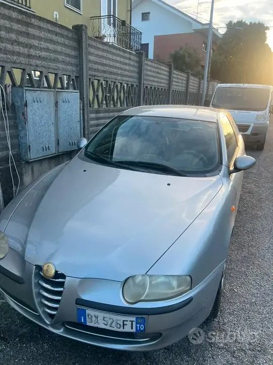 Alfa Romeo 147