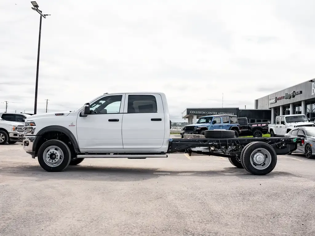 Ram 5500 2027 photo 5