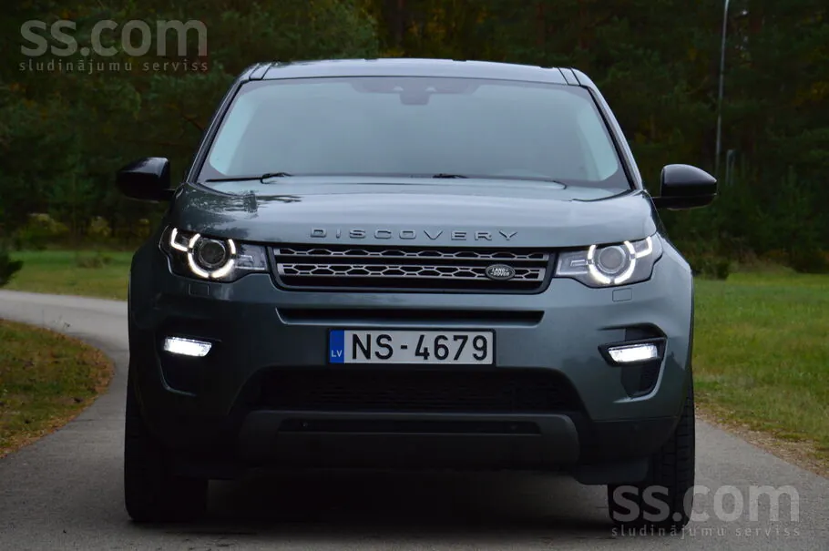 Land Rover Discovery Sport 2015 photo 2