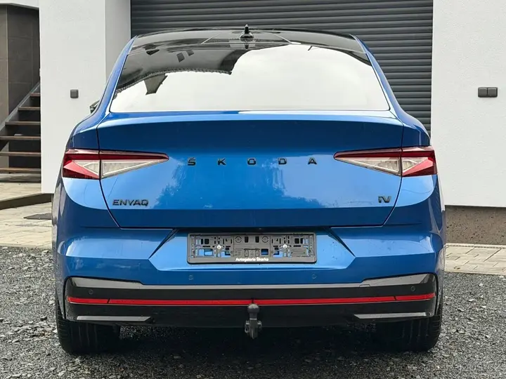 Skoda Enyaq 2023 photo 5
