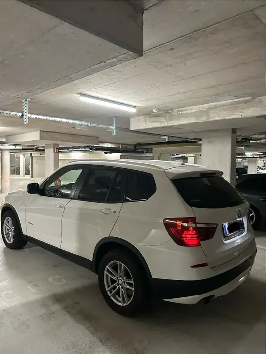 BMW X3 2012 photo 2