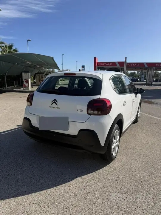 Citroen C3 2022 photo 3