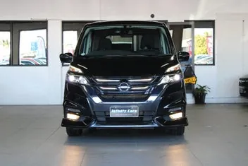 Nissan Serena 2017 photo 4