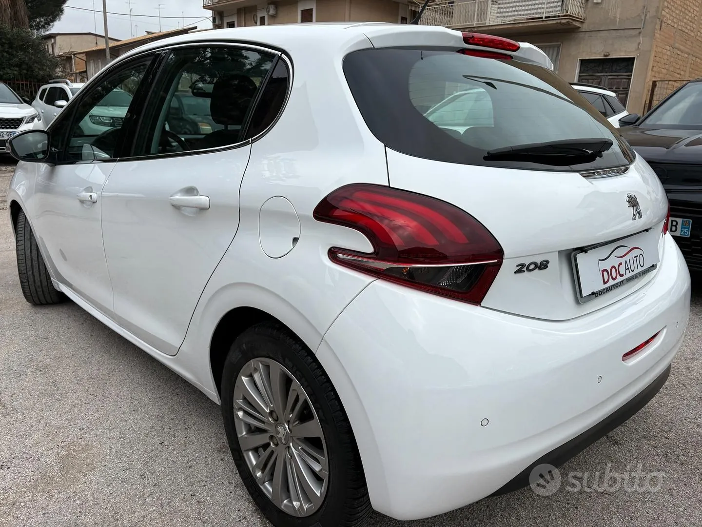 Peugeot 208 2016 photo 4