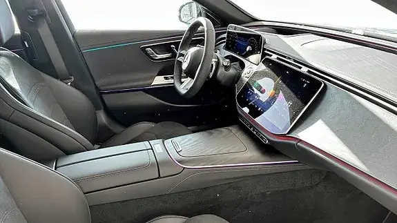 Mercedes-Benz E 300 2026 photo 3