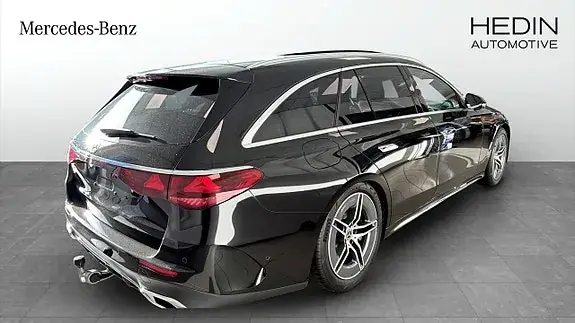 Mercedes-Benz E 300 2026 photo 2