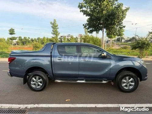 Mazda Bt-50 2016 photo 2