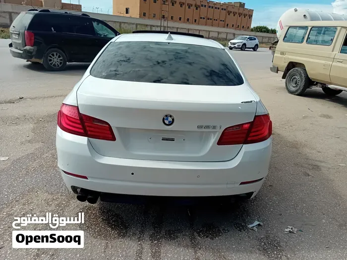 BMW 5 Series 2014 photo 2