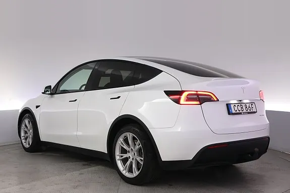 Tesla Model Y 2024 photo 4