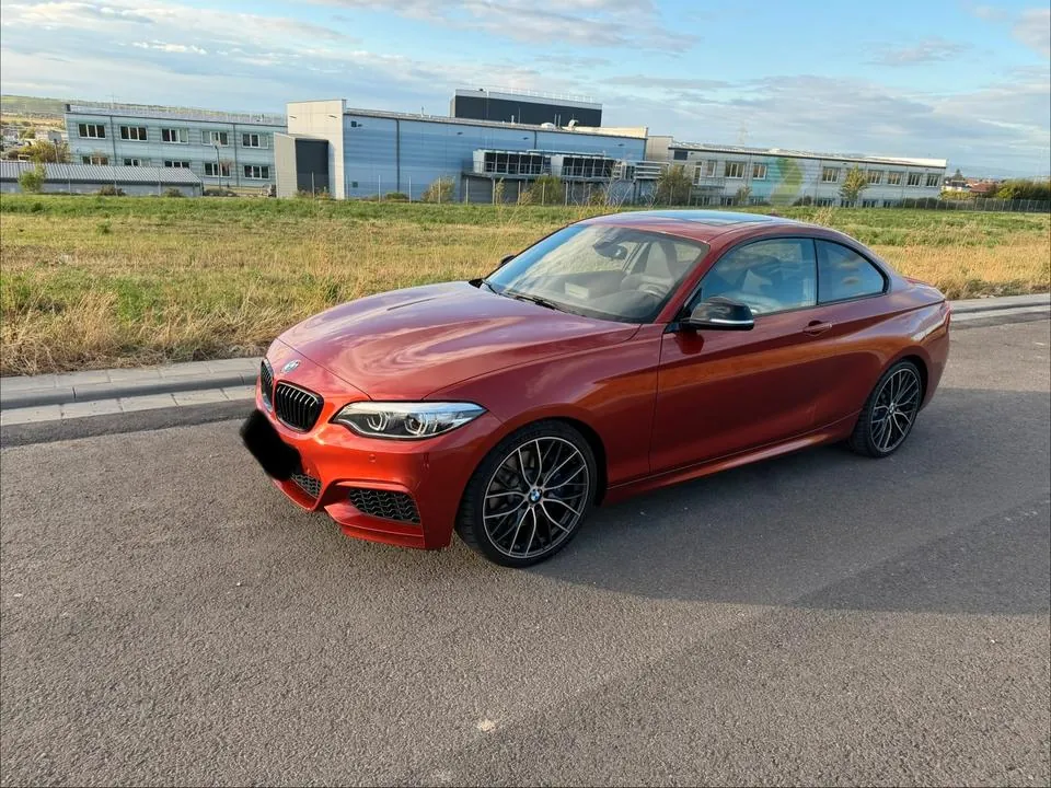 BMW M240I