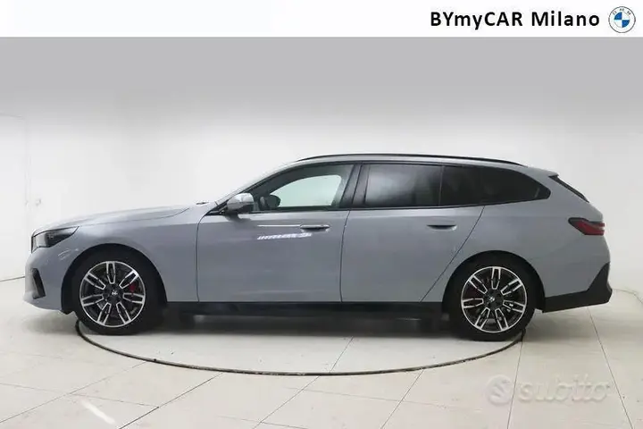 BMW 5 Series 2025 photo 3