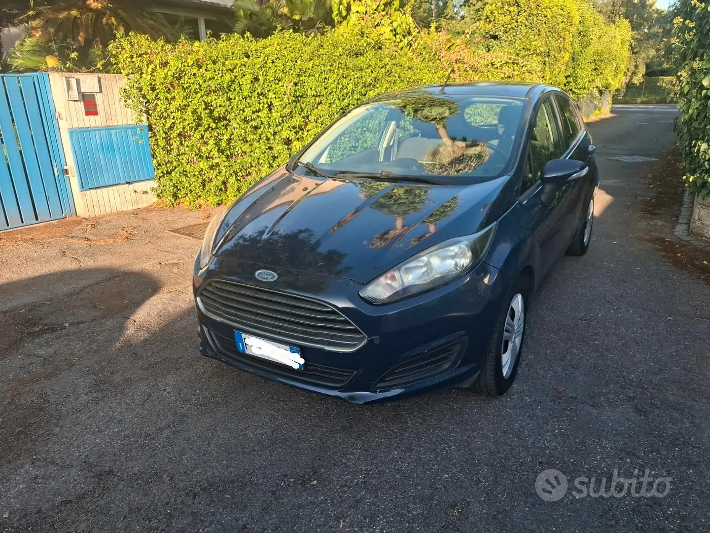 Ford Fiesta 2015 photo 2