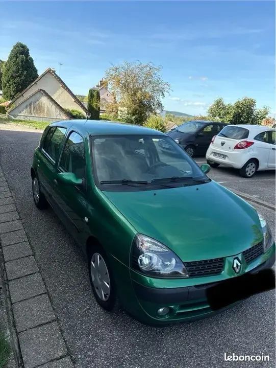 Renault Clio 2003 photo 3