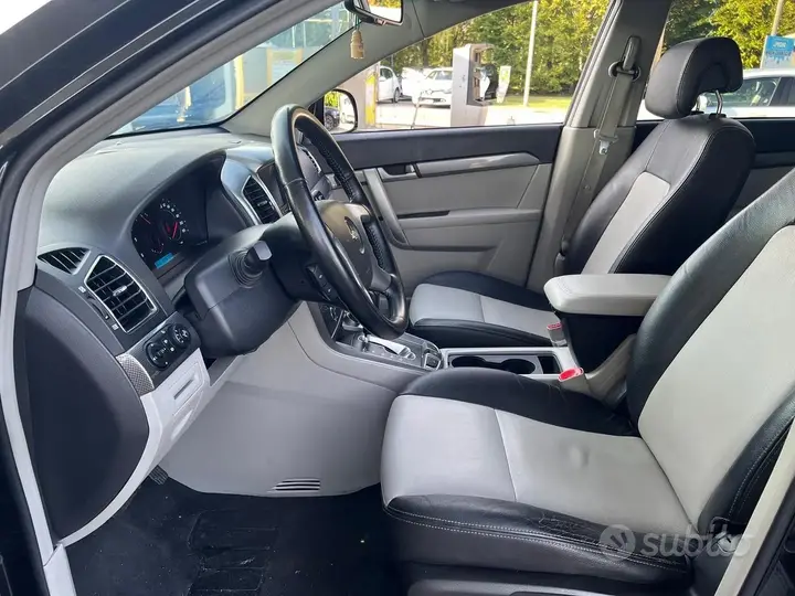Chevrolet Captiva 2011 photo 4